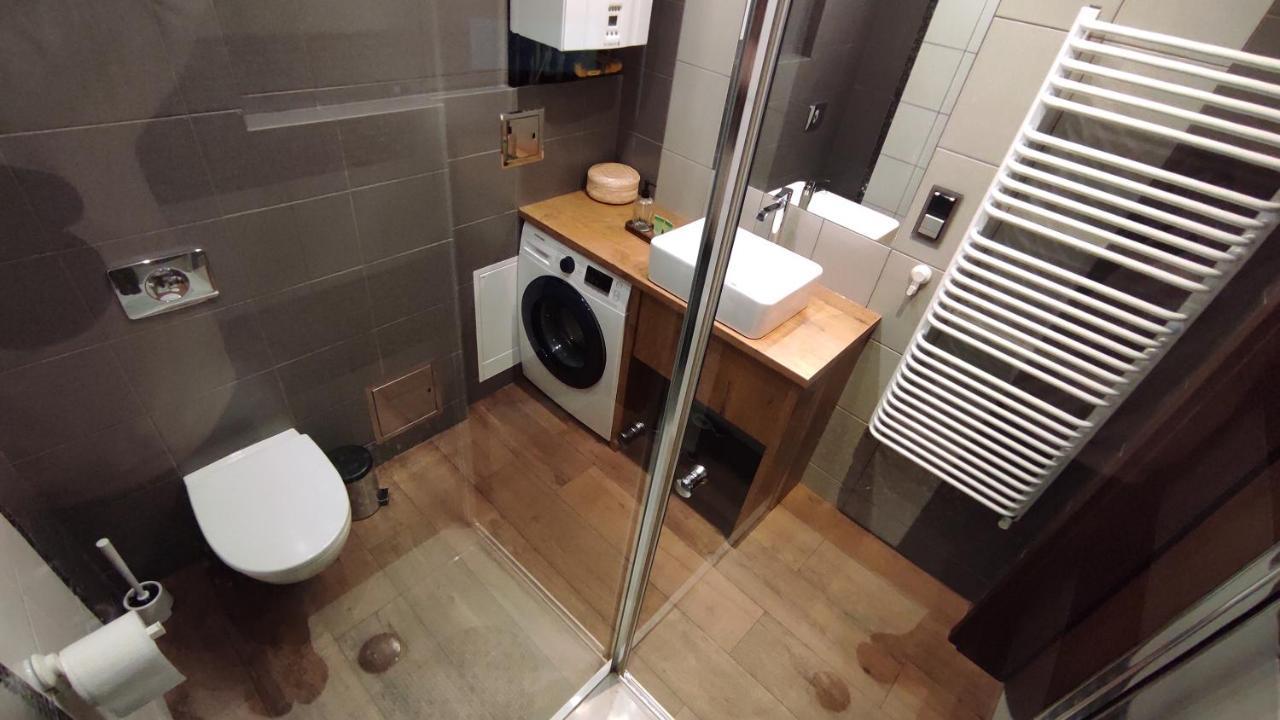 Apartament Przy Galerii Forum Gliwice Witkiewicza Exterior foto