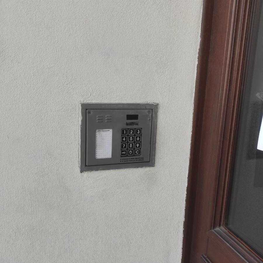 Apartament Przy Galerii Forum Gliwice Witkiewicza Exterior foto